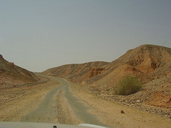 שירותי הובלות באזור הערבה